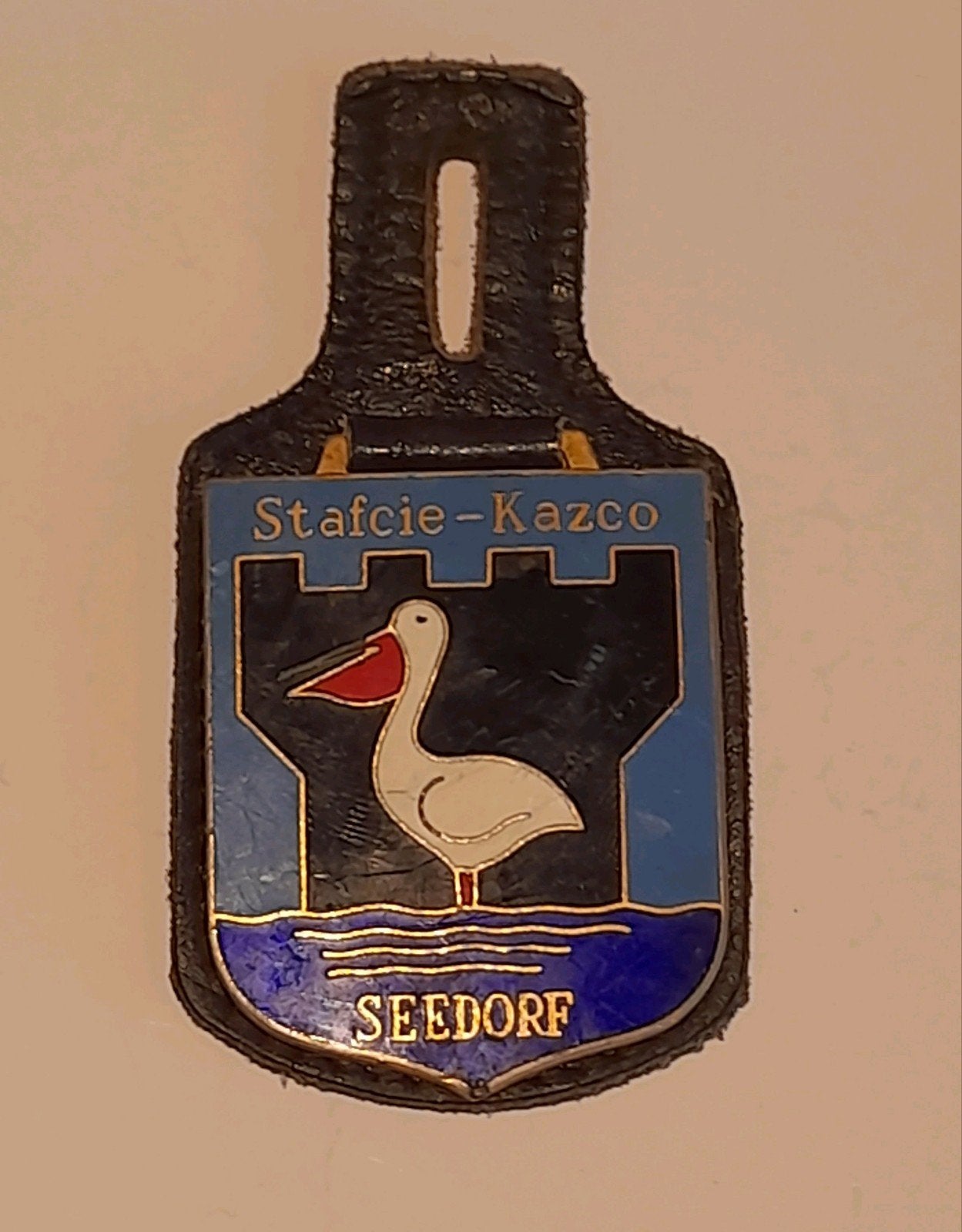 DT HANGER STSTCIE KAZCO SEEDORF, Ophalen of Verzenden, Landmacht, Nederland, Embleem of Badge