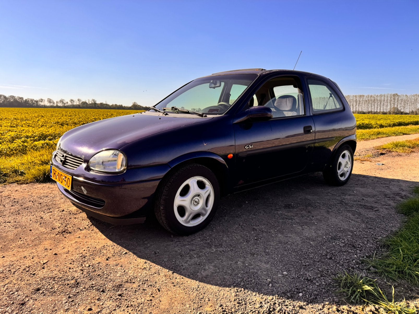 Opel Corsa 1.6 GSI 16V 3D 1998 Blauw, Auto's, 450 kg, 40 €/maand, 4 cilinders, Blauw