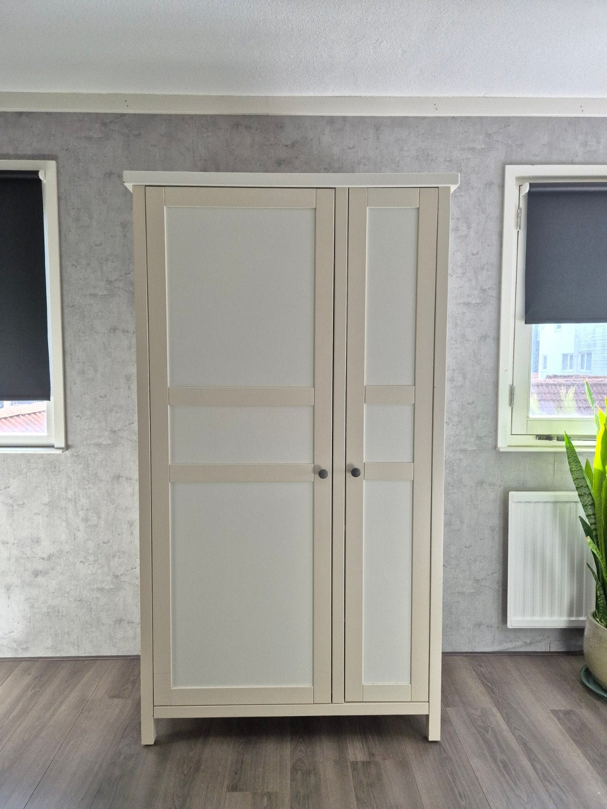 Hemnes Ikea kledingkast, Huis en Inrichting, Ophalen, 100 tot 150 cm, Zo goed als nieuw, 150 tot 200 cm