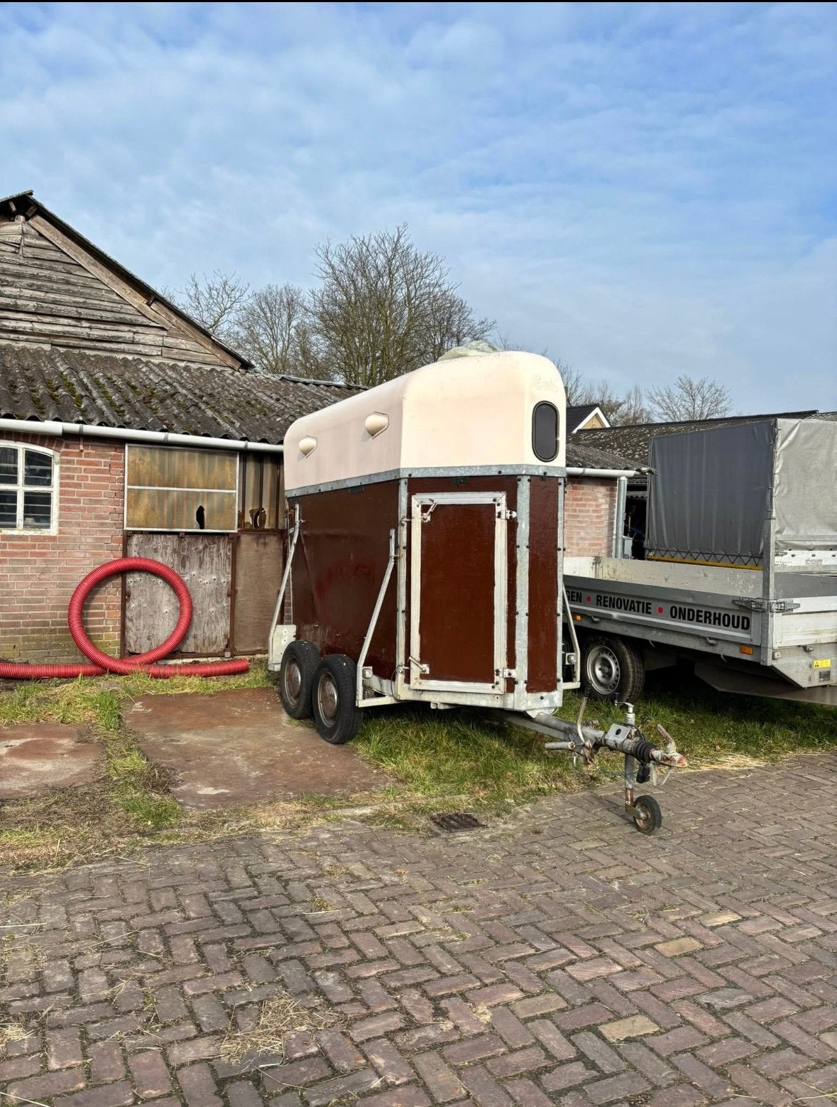 HEJA 1,5 paards trailer, Dieren en Toebehoren, Ophalen, Gebruikt, Hout, 1½-paards trailer