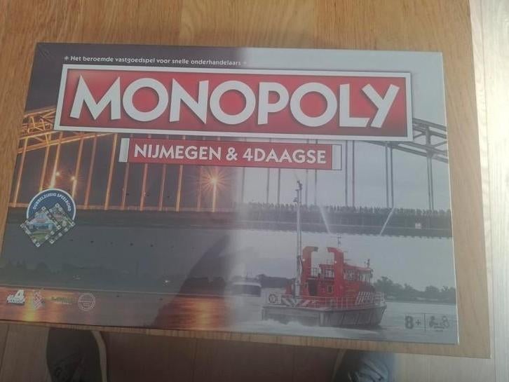MONOPOLY NIJMEGEN & VIERDAAGSE, Ophalen of Verzenden