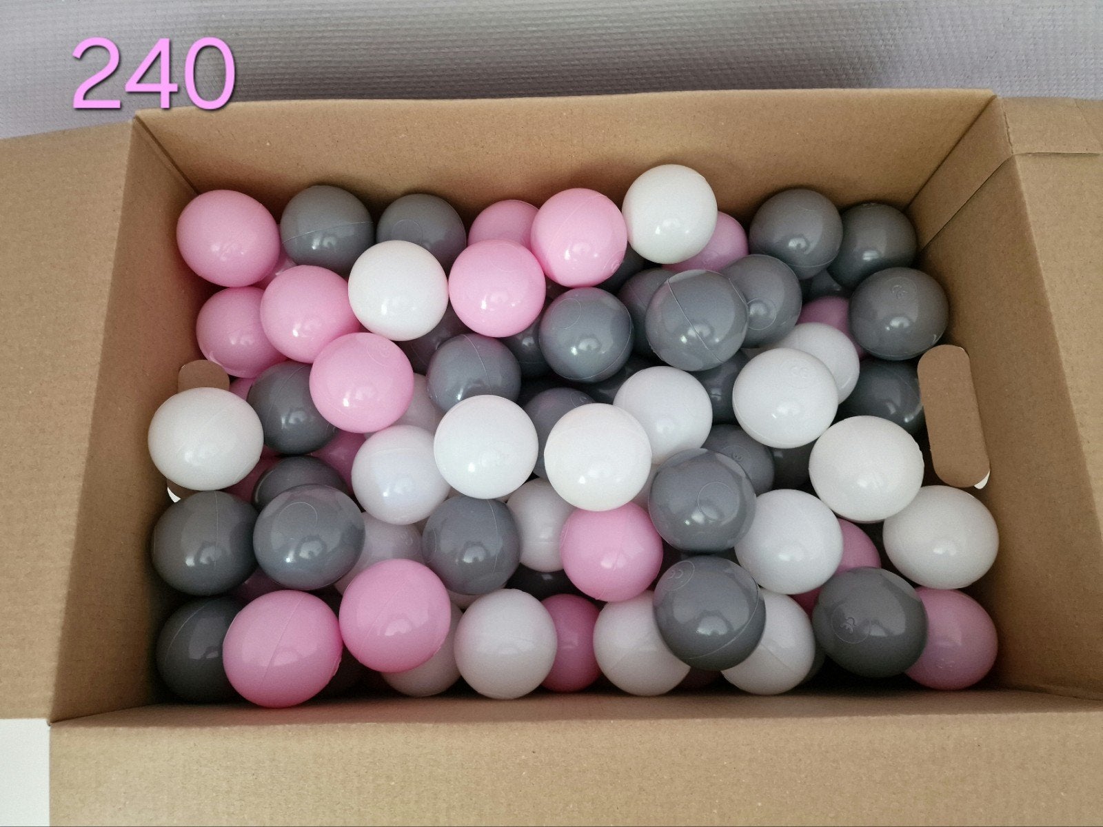 Ballenbak ballen roze, wit, grijs (240 stuks), Ophalen, Gebruikt, Jongen of Meisje