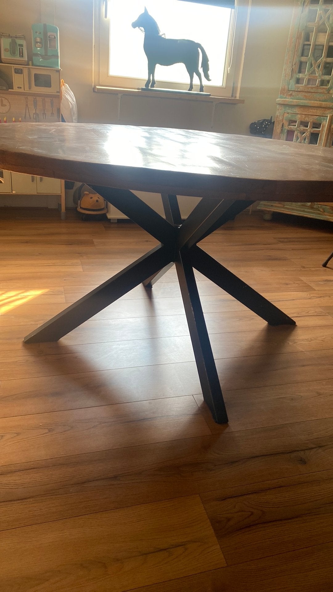 Mango houten tafel, Huis en Inrichting, Tafels | Eettafels, Ophalen of Verzenden, Zo goed als nieuw, Rond, 100 tot 150 cm