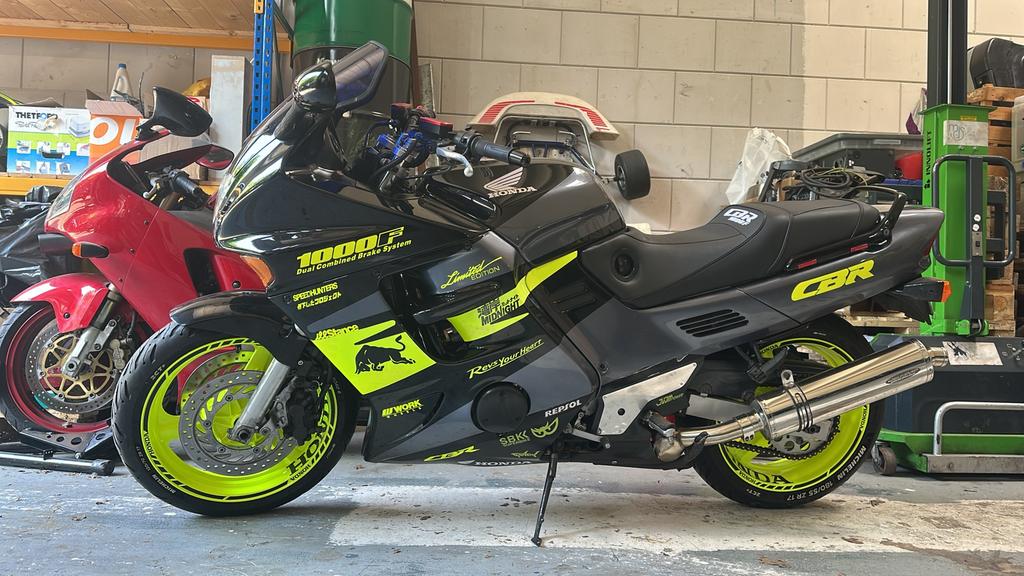 *VERKOCHT *Honda cbr 1000 f, 1994, 70.000km, Particulier