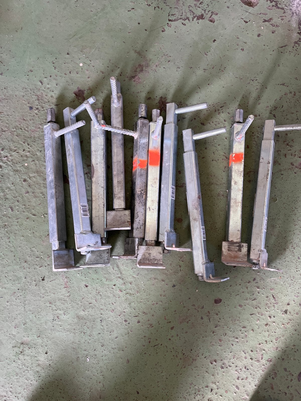 10 stuks Gevelankers, Ophalen, Gebruikt
