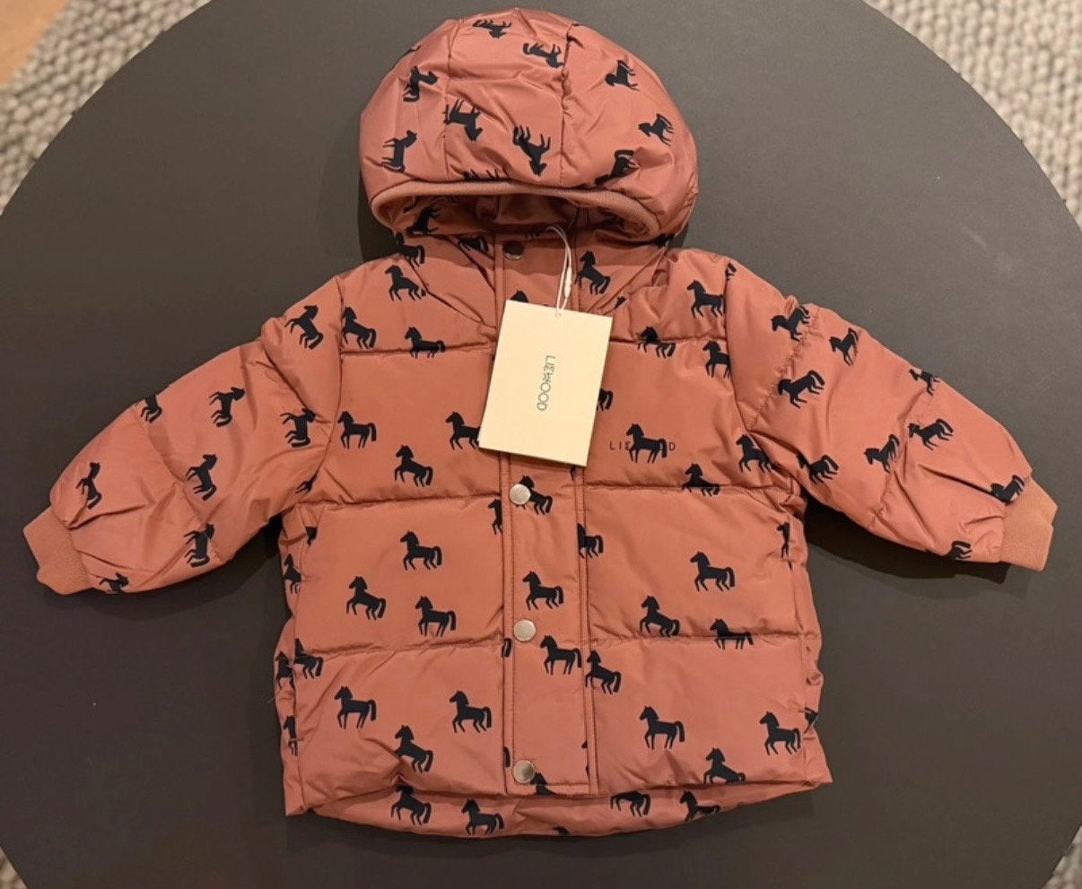 Liewood winterjasje met paardenprint - Nieuw met kaartje, Ophalen of Verzenden, Nieuw, Jongetje of Meisje, Jasje
