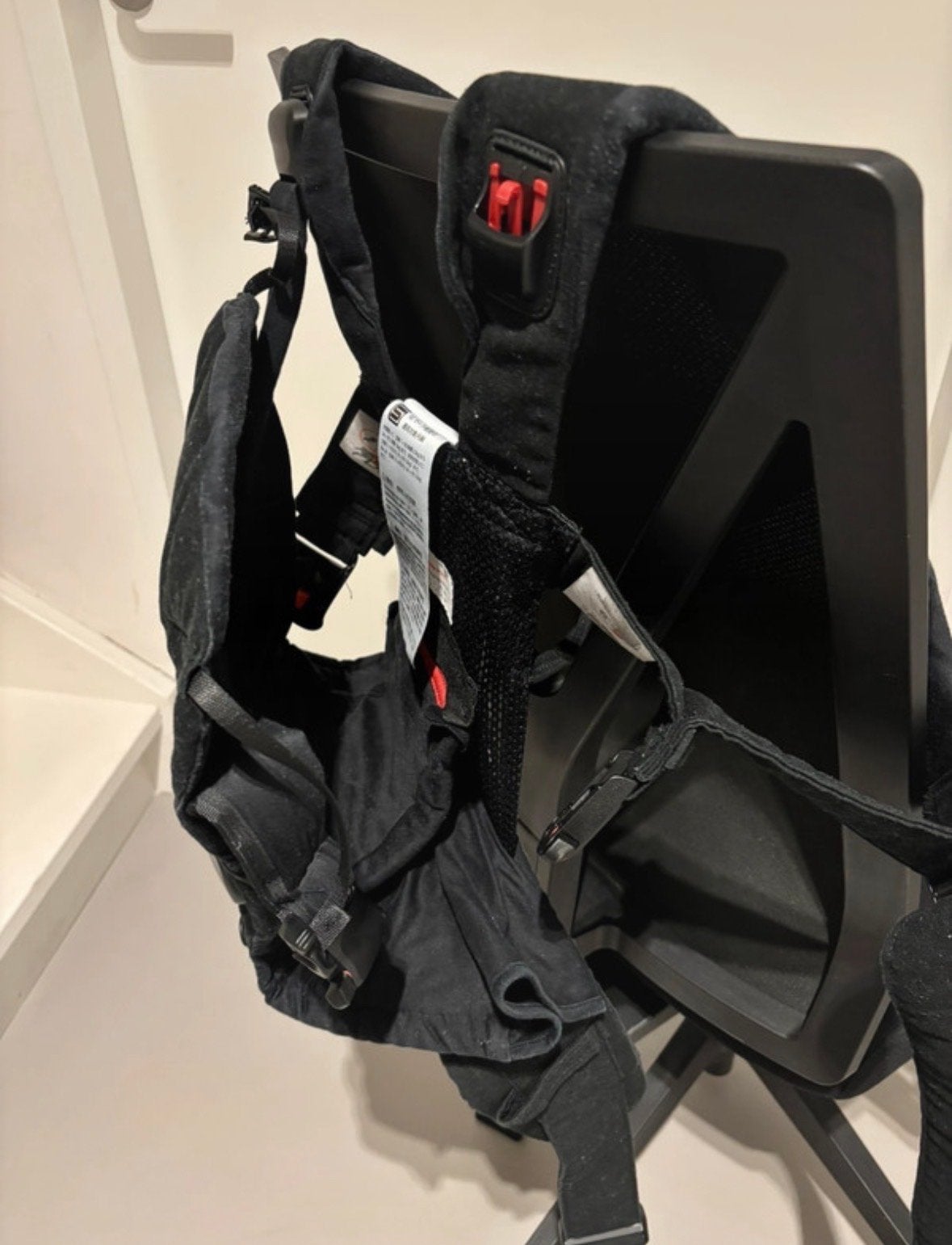 BabyBjörn Draagzak Zwart - Comfortabel en Veilig, Gebruikt, Buik of Rug, Ophalen of Verzenden, Baby Björn