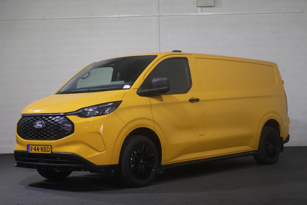Ford E-Transit Custom 340 L2 H1 Trend 65 kWh Black Line, Auto's, Automaat, Parkeersensor, Gebruikt, Overige kleuren