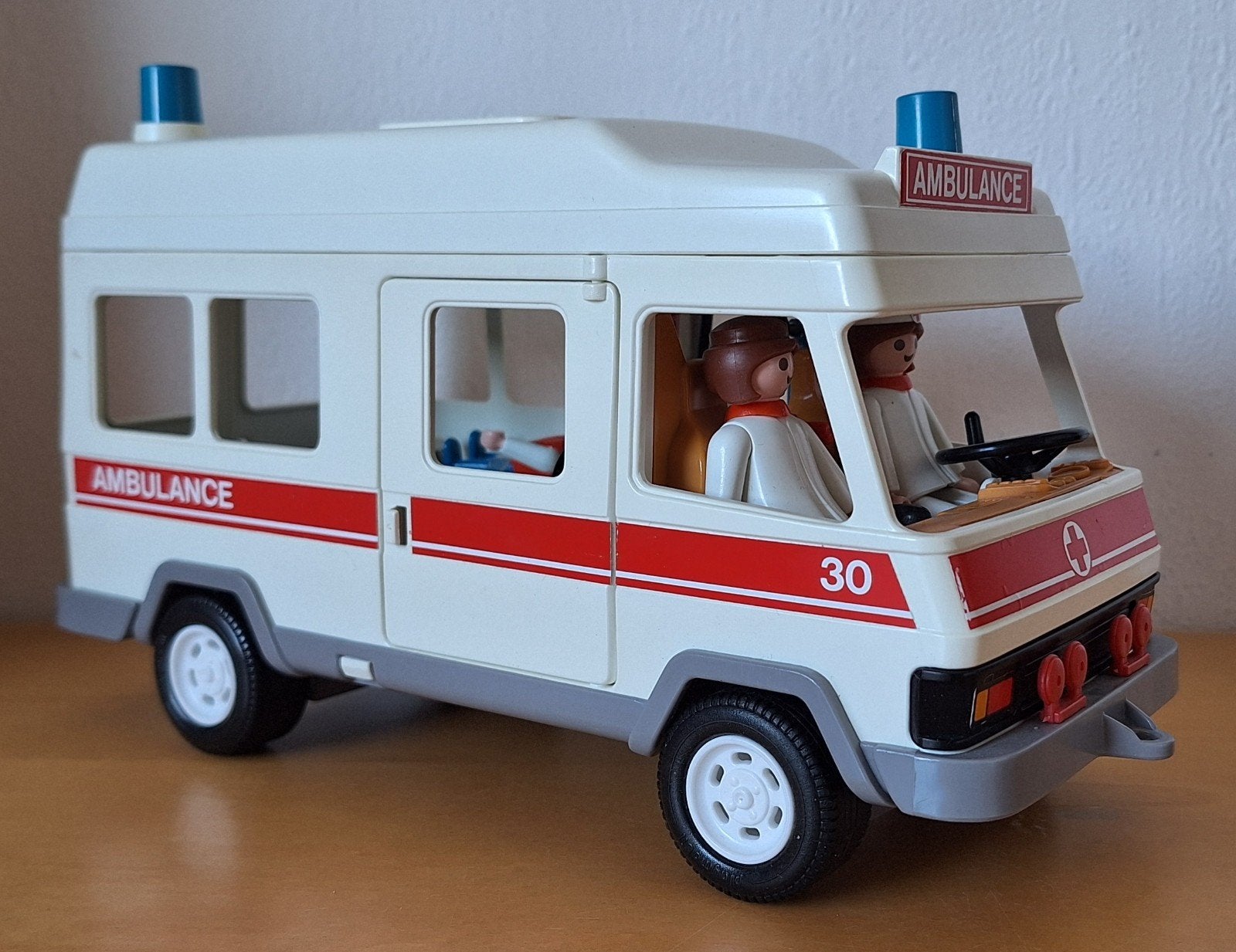 Playmobil Ambulance met accessoires en figuren, Kinderen en Baby's, Gebruikt, Voertuig, Ophalen of Verzenden, Overige series