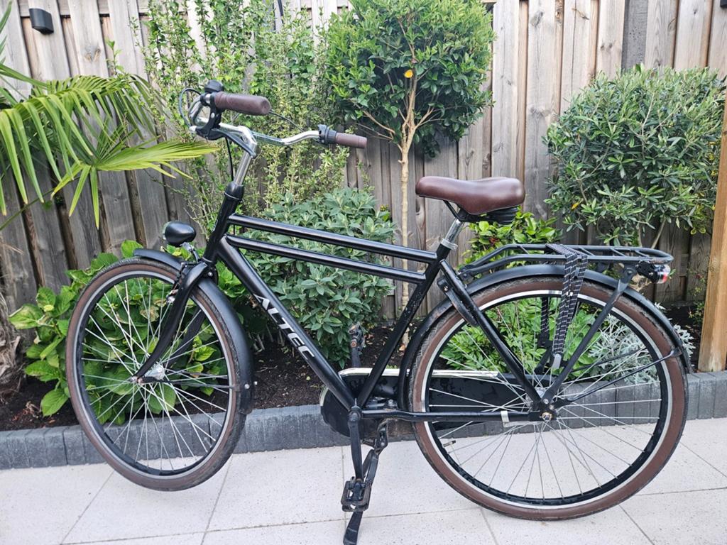 Altec herenfiets, 28 inch,55 cm frame, incl.3 versnellingen, Fietsen en Brommers, Fietsen | Dames | Damesfietsen, Ophalen