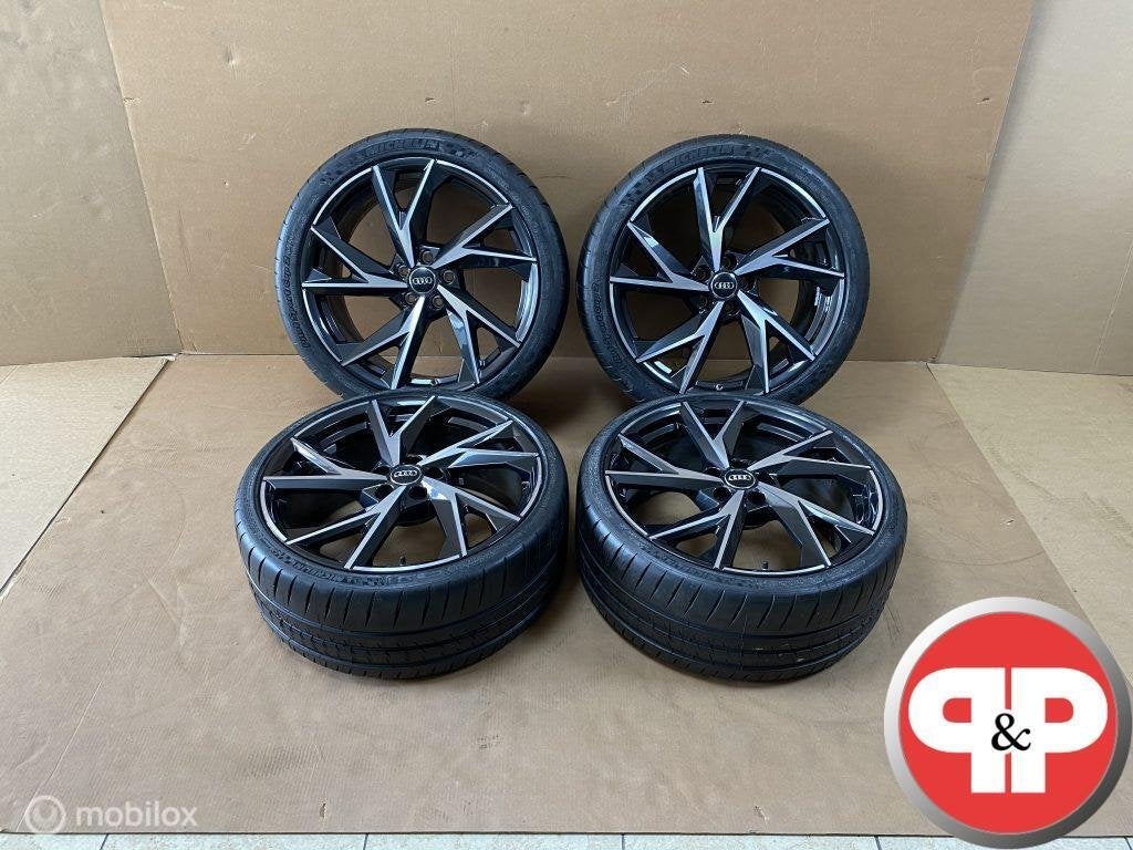20 Inch Audi R8 LM Set Velgen Met NieuwBanden 4S0601025CB
