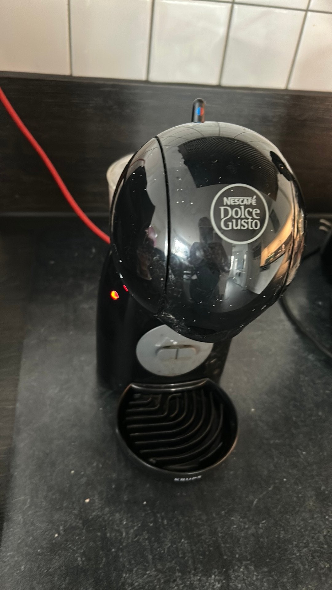 Dolce gusto, Witgoed en Apparatuur, Ophalen, Zo goed als nieuw, Koffiemachine