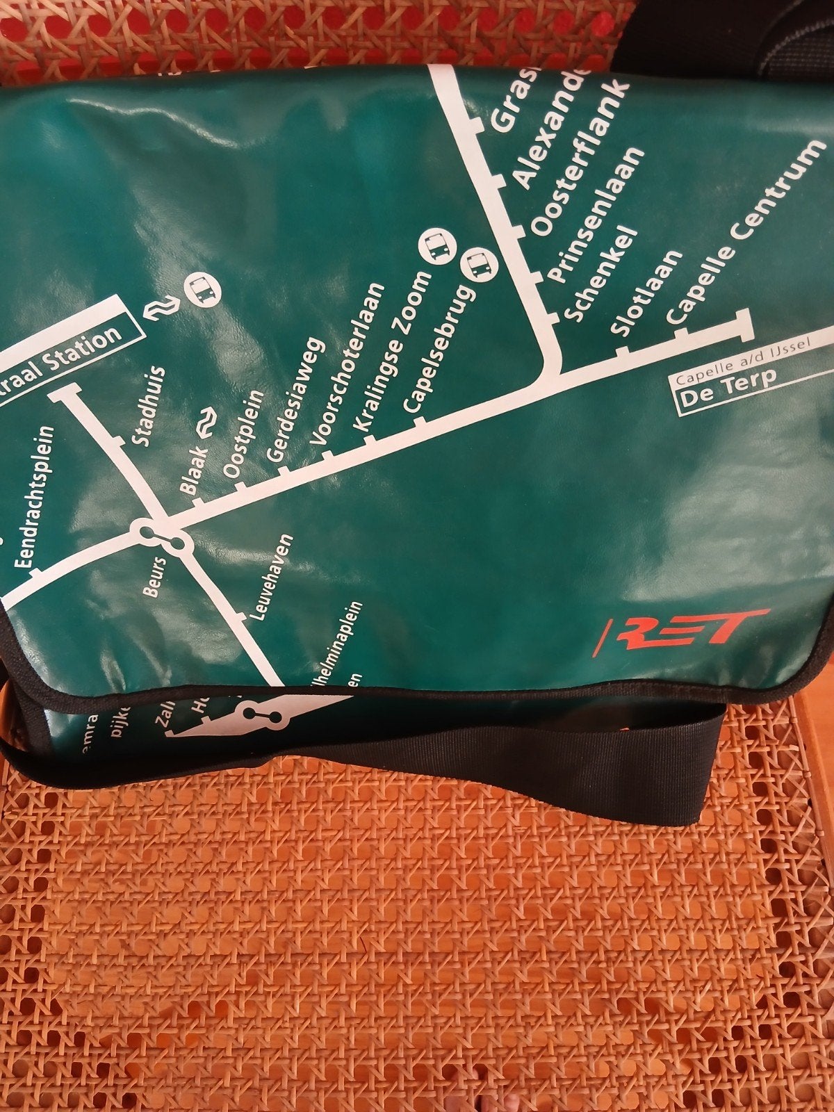 Tas van plastic, met  ret metro stations erop., Ophalen of Verzenden, Overige typen