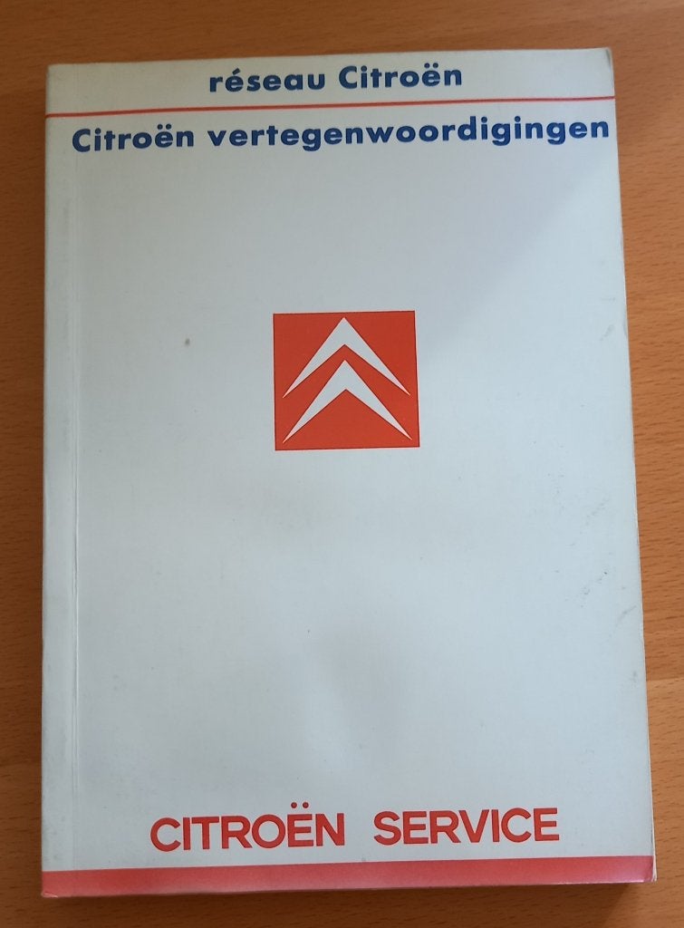 boekje Citroen servicenetwerk  1987, Ophalen of Verzenden, Zo goed als nieuw, Citroën