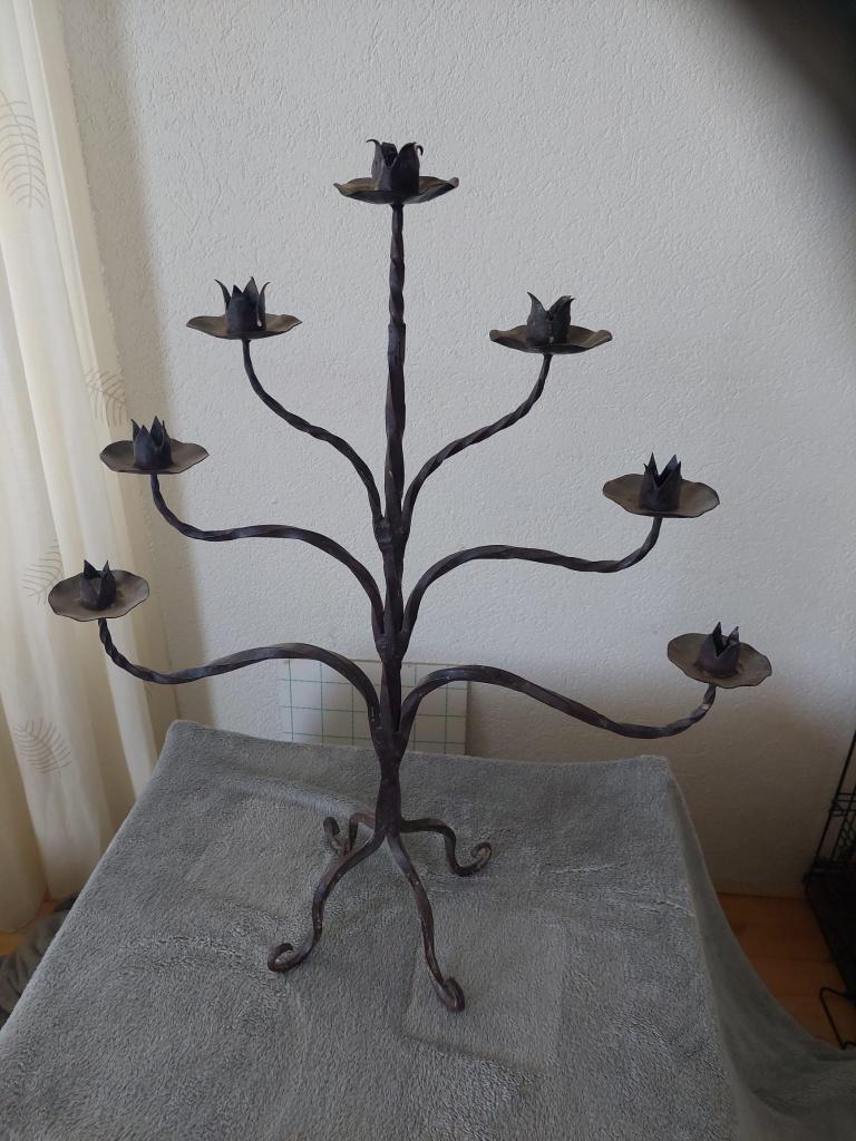 Smeedijzeren Gotische kandelaar., Ophalen, Gebruikt, 50 tot 75 cm, Zwart