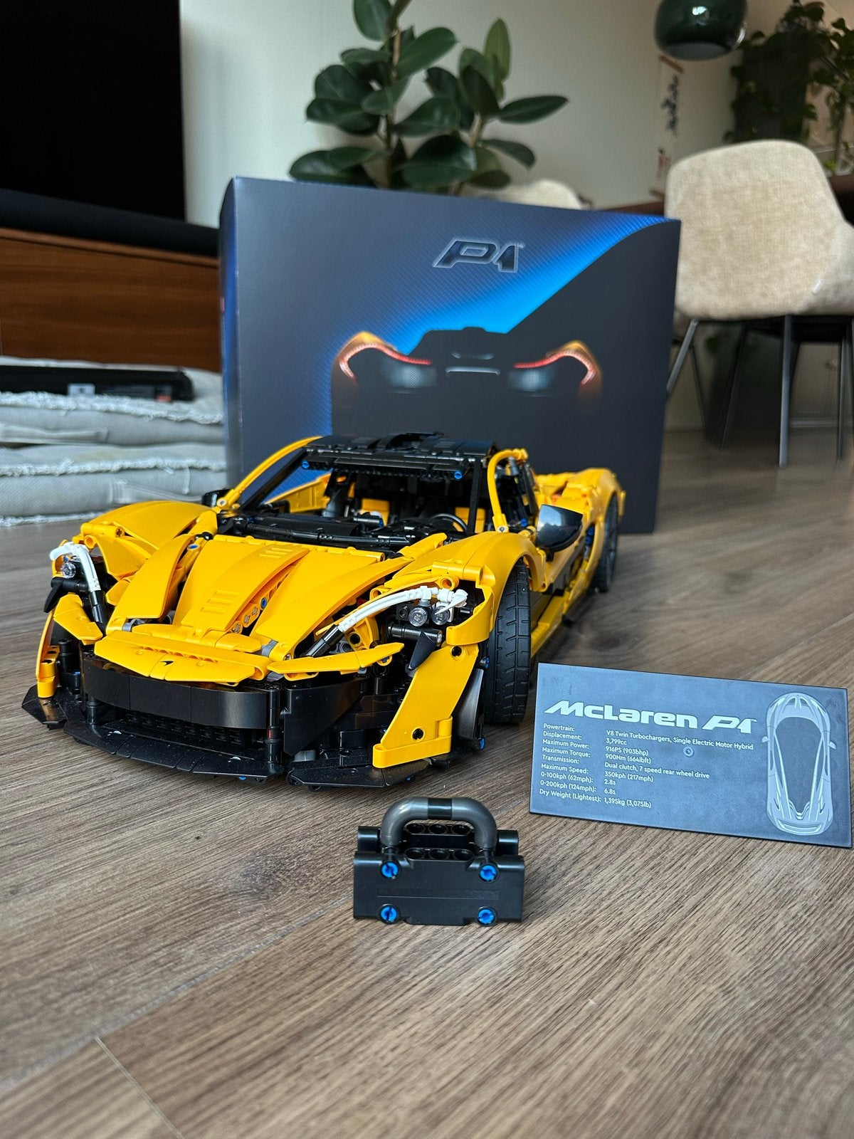 LEGO Technic McLaren P1 (42056)