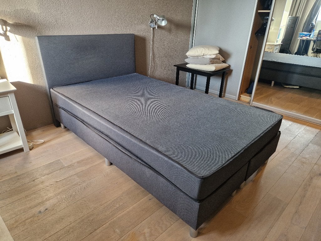 Boxspring 120 x 200 antraciet met hoofdbord (twijfelaar), Huis en Inrichting, Ophalen, 90 cm, Eenpersoons, Zo goed als nieuw