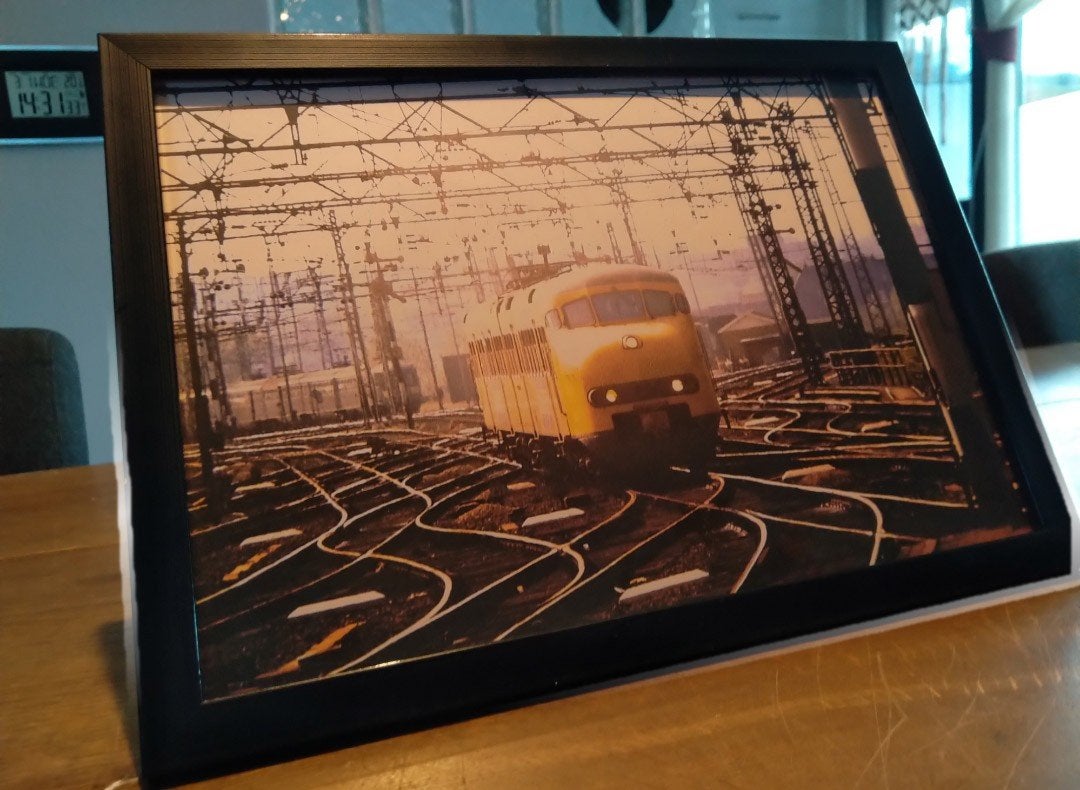Poster NS MAT 64 Station Utrecht, Verzamelen, Ophalen of Verzenden, Trein, Kaart of Prent