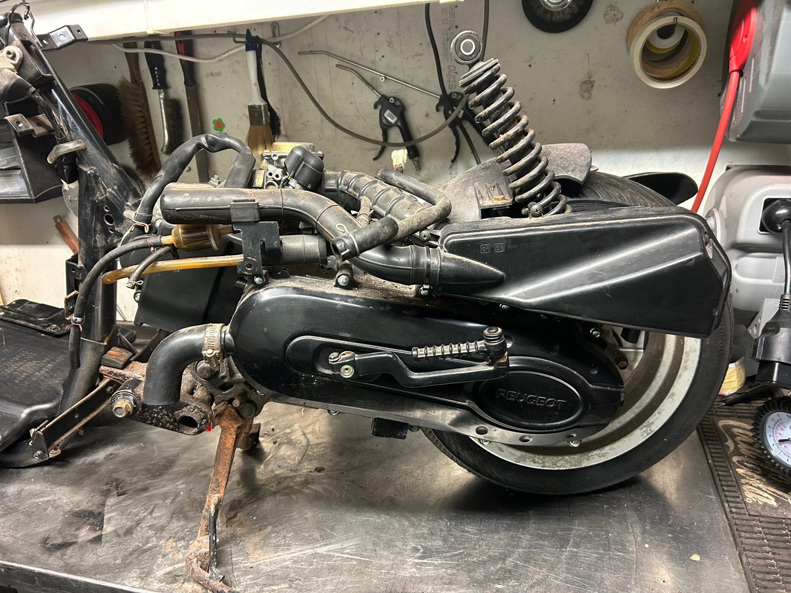 Peugeot vivacity 4 takt, Fietsen en Brommers, Brommeronderdelen | Scooters, Ophalen, Gebruikt