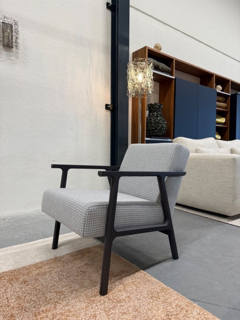Nieuw Cloak Havee Easy fauteuil blauw stof Design stoel