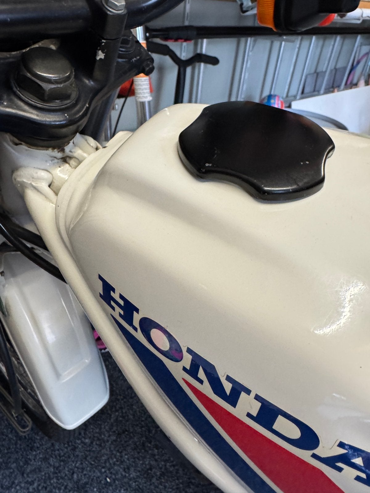 Honda MB5 originele tankdop, Ophalen of Verzenden, Gebruikt