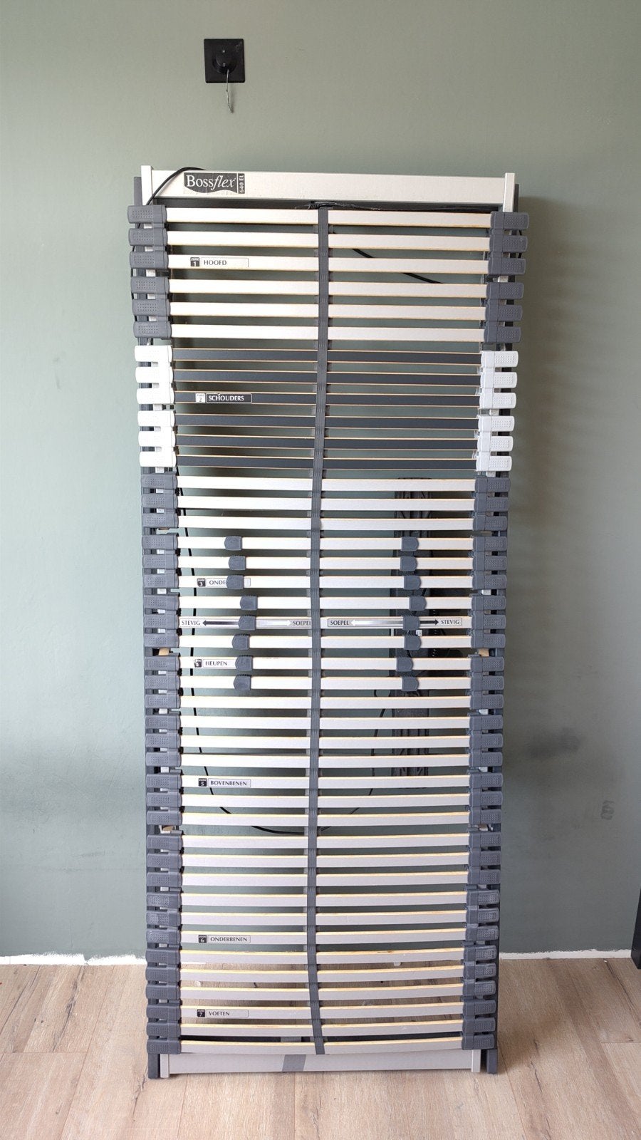 Elektrisch verstelbare bedbodem 80x200 cm Bossflex 640 EL, Ophalen, Eenpersoons, Zo goed als nieuw, 80 cm