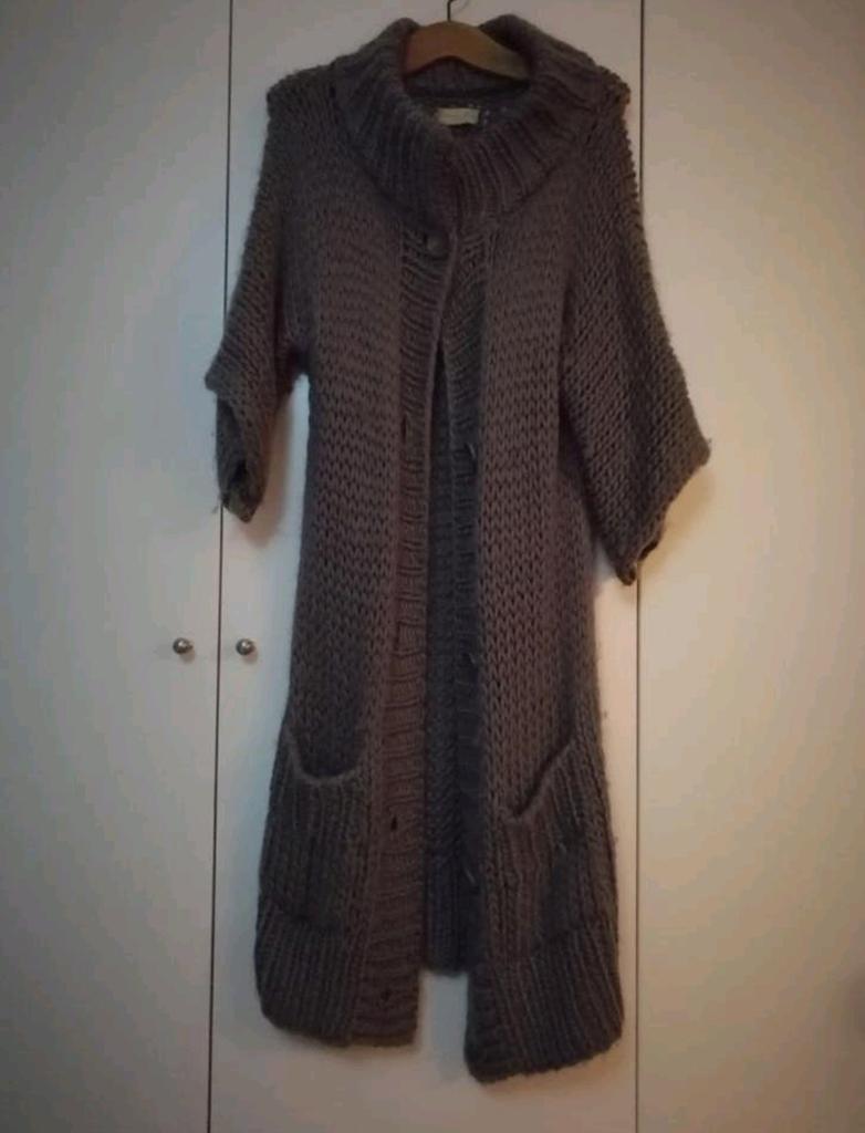 Donkergrijs enkellang 100% wollen vest, Maat 38/40 (M), Ophalen of Verzenden, Zo goed als nieuw, Grijs