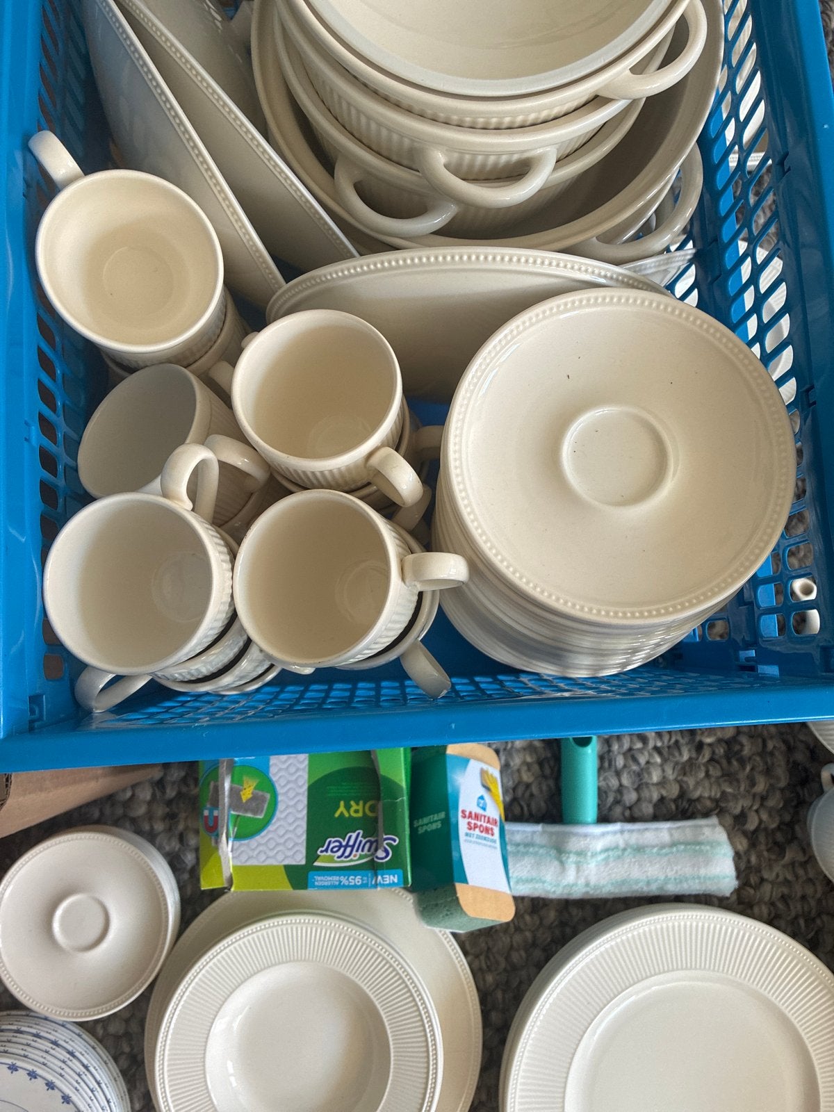 Wedgwood Windsor kop en schotels - z.g.a.n. (29x), Ophalen, Klassiek, Zo goed als nieuw, Compleet servies