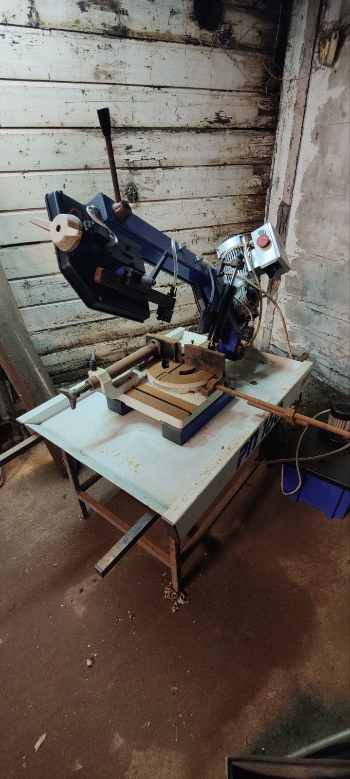 Professionele Halfautomatische Bandzaagahine - Showroommodel, Doe-het-zelf en Verbouw, Ophalen, 70 mm of meer, Nieuw, Lintzaag