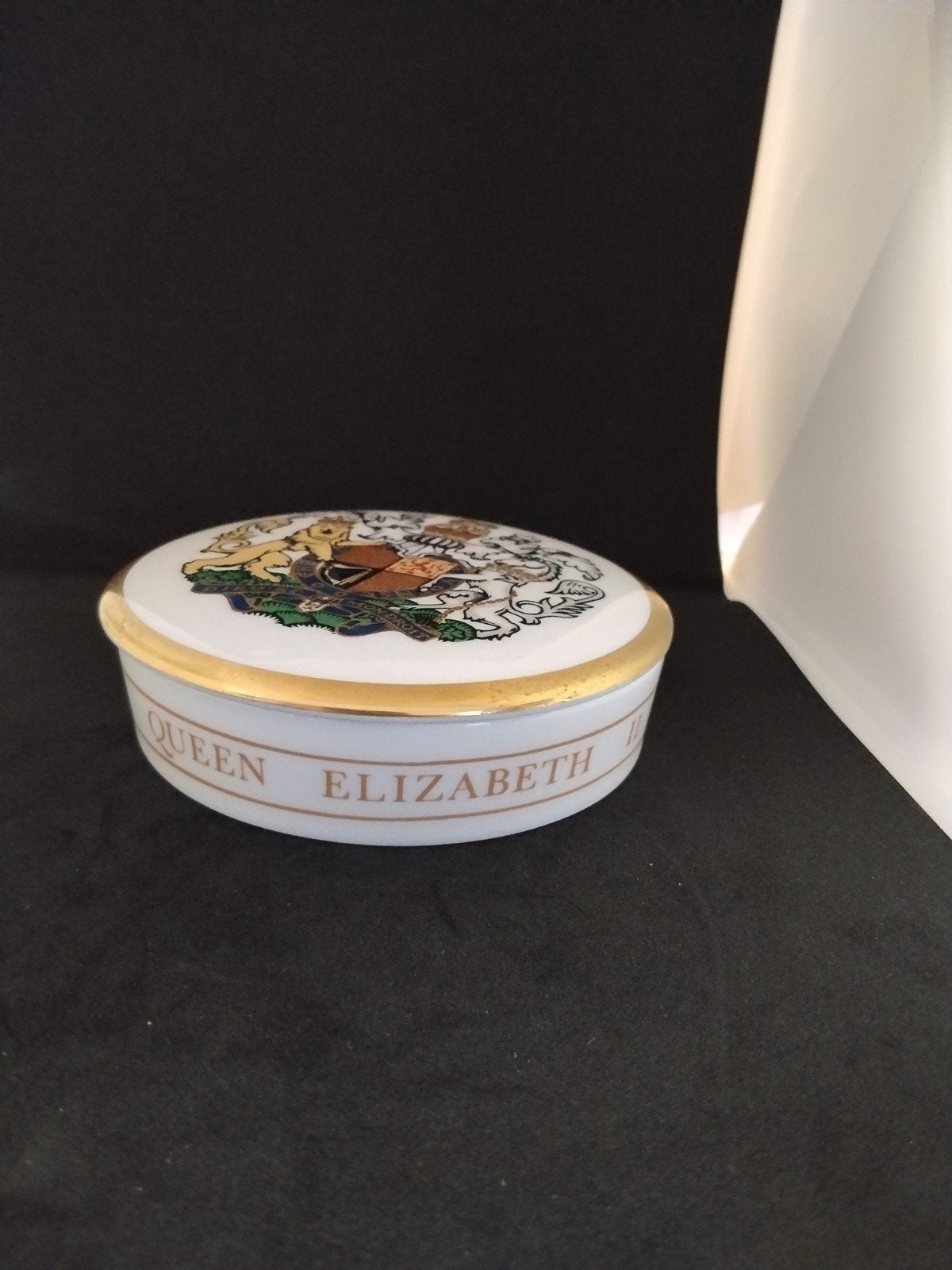 Coalport Queen Elizabeth II Zilveren Jubileum Doosje, Ophalen of Verzenden, Servies
