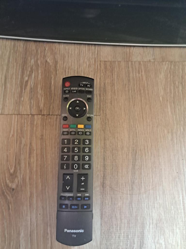 Panasonic TX-37LZD800F LCD TV met afstandsbediening, Ophalen, Gebruikt, Panasonic, 50 Hz