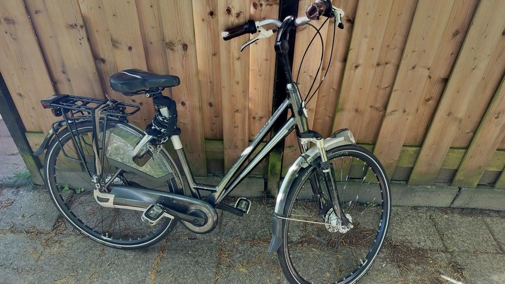 Gazelle Eclipse (defect) met fietstassen - voor onderdelen, Ophalen, Gebruikt, Gazelle