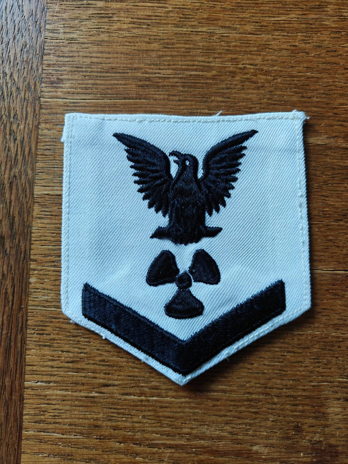 Navy rang patch wit 21, Ophalen of Verzenden, Marine, Nederland, Embleem of Badge