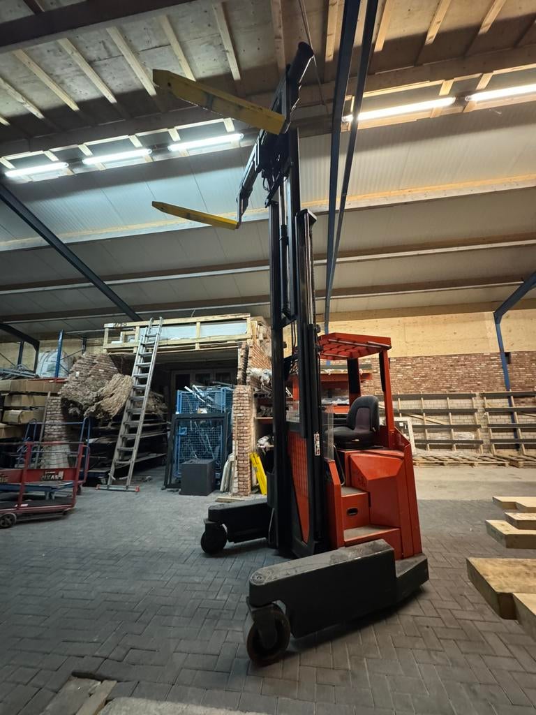 4 weg reach truck merk bt, Zakelijke goederen, Machines en Bouw | Heftrucks en Intern transport, Ophalen