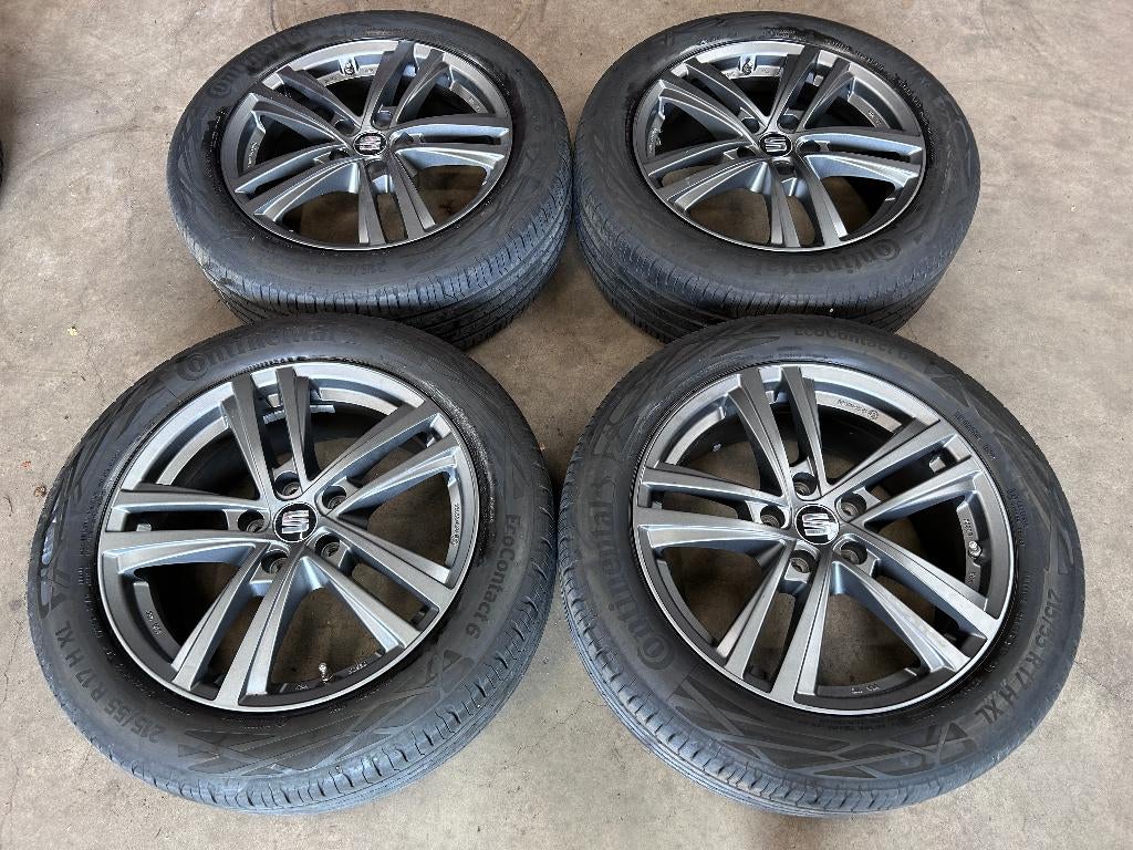17 inch originele velgen + ️ zomerbanden Seat Ateca, Banden en Velgen, 17 inch, Ophalen of Verzenden, Seat Ateca