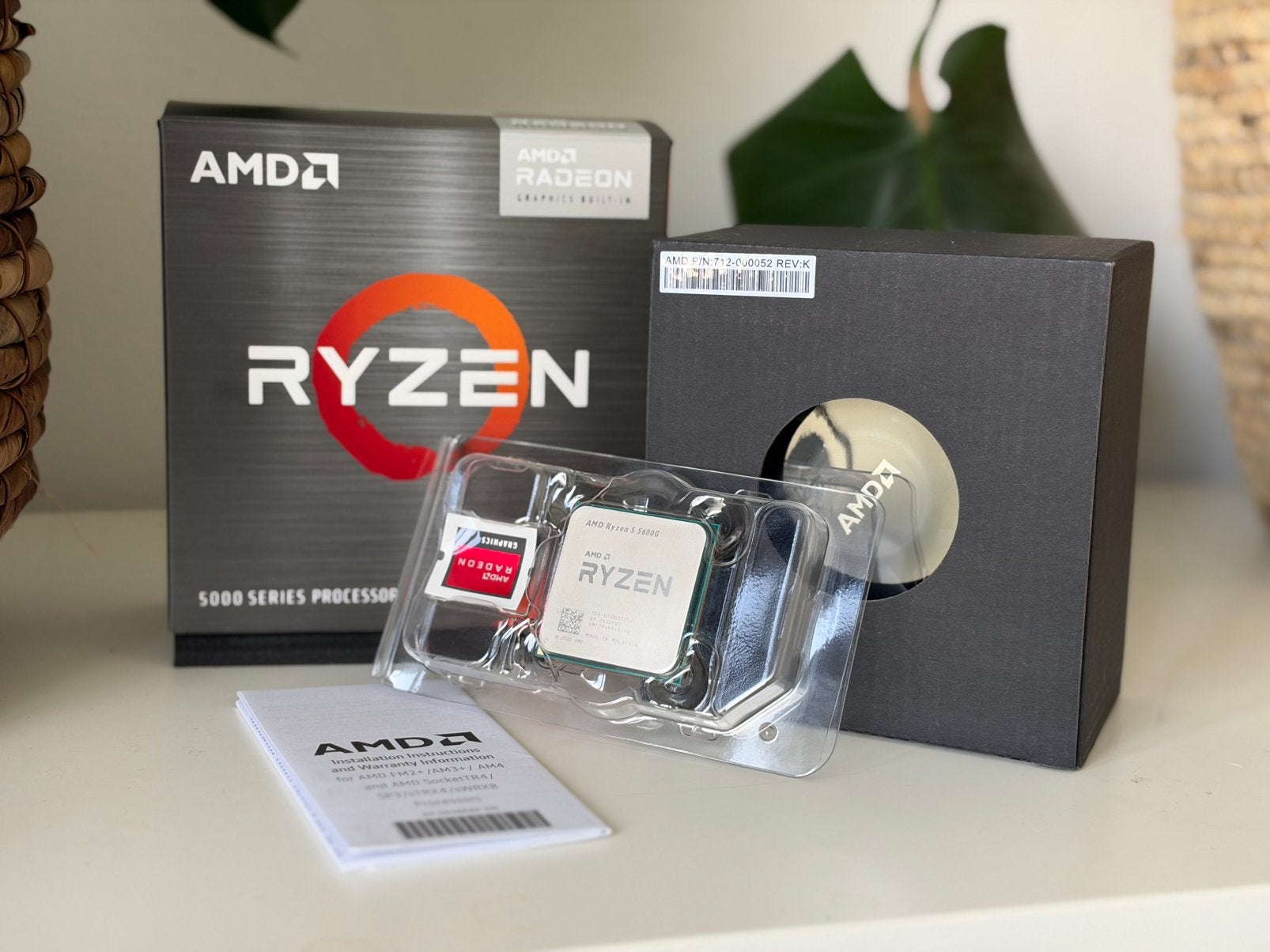 AMD Ryzen 5 5600G compleet in doos met koeler, Ophalen, Zo goed als nieuw, 6-core, 3 tot 4 Ghz