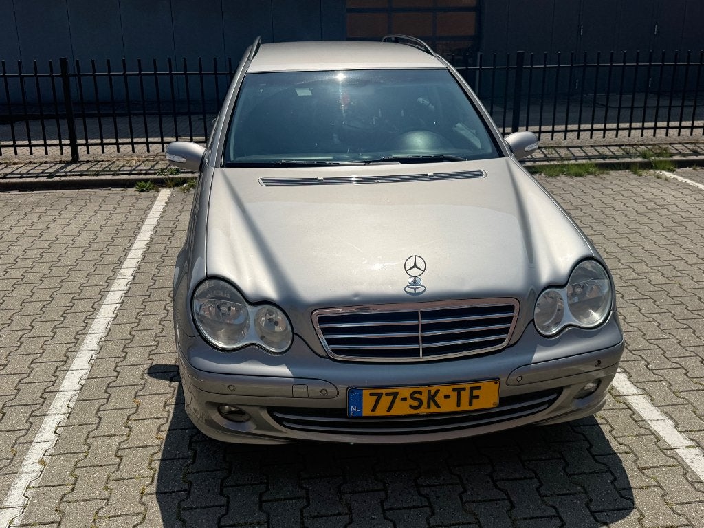 Mercedes-Benz C-Klasse 1.8 C180 Kompr Combi AUT 2005 Grijs, Automaat, Achterwielaandrijving, Zwart, 1796 cc