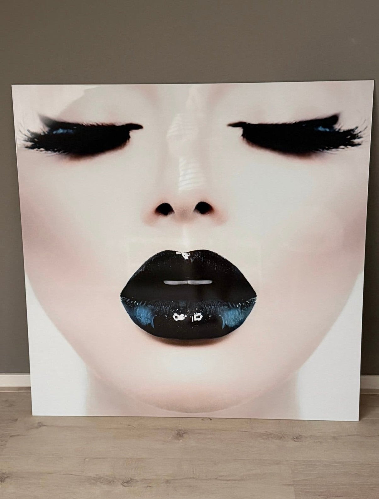 Plexiglas schilderij 1x1 meter black lips, Ophalen