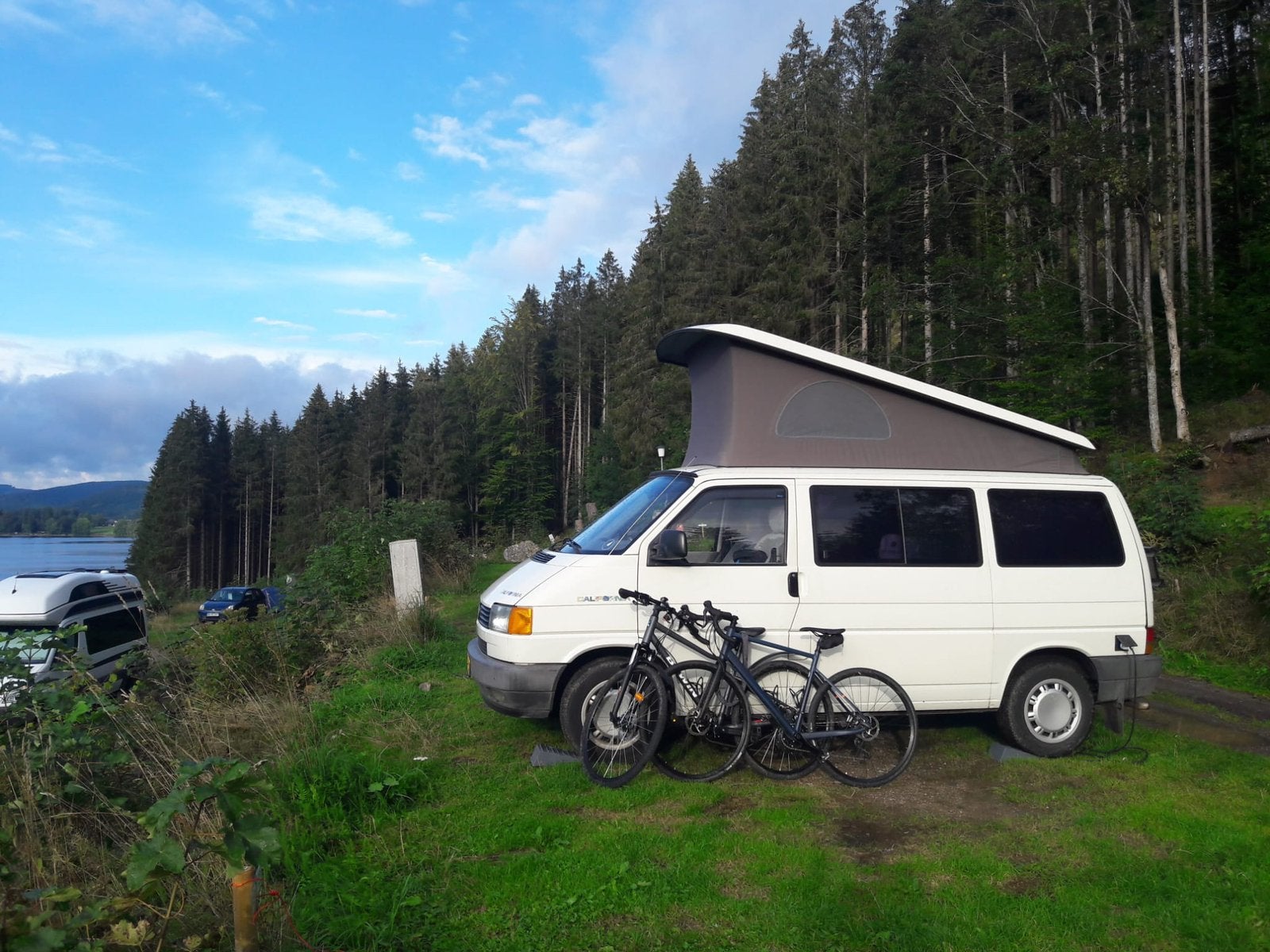 Camper: Volkswagen T4 California 2.4, Volkswagen, Diesel, Particulier, Tot en met 4