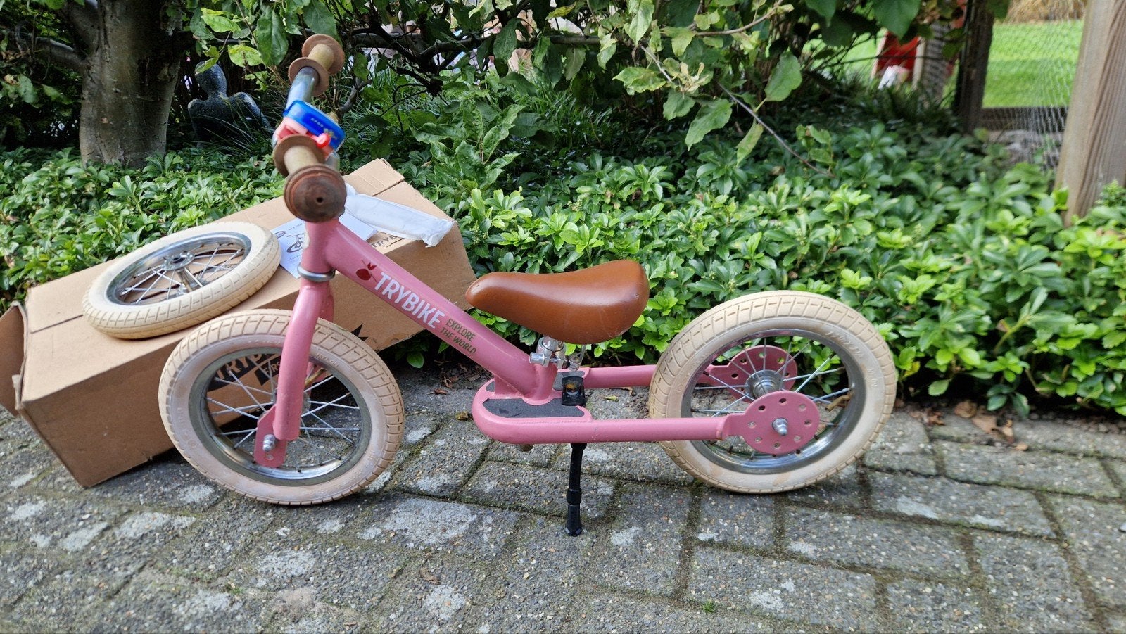 Trybike loopfiets roze - in goede staat, Gebruikt, Velgrem, Ophalen of Verzenden, Minder dan 16 inch
