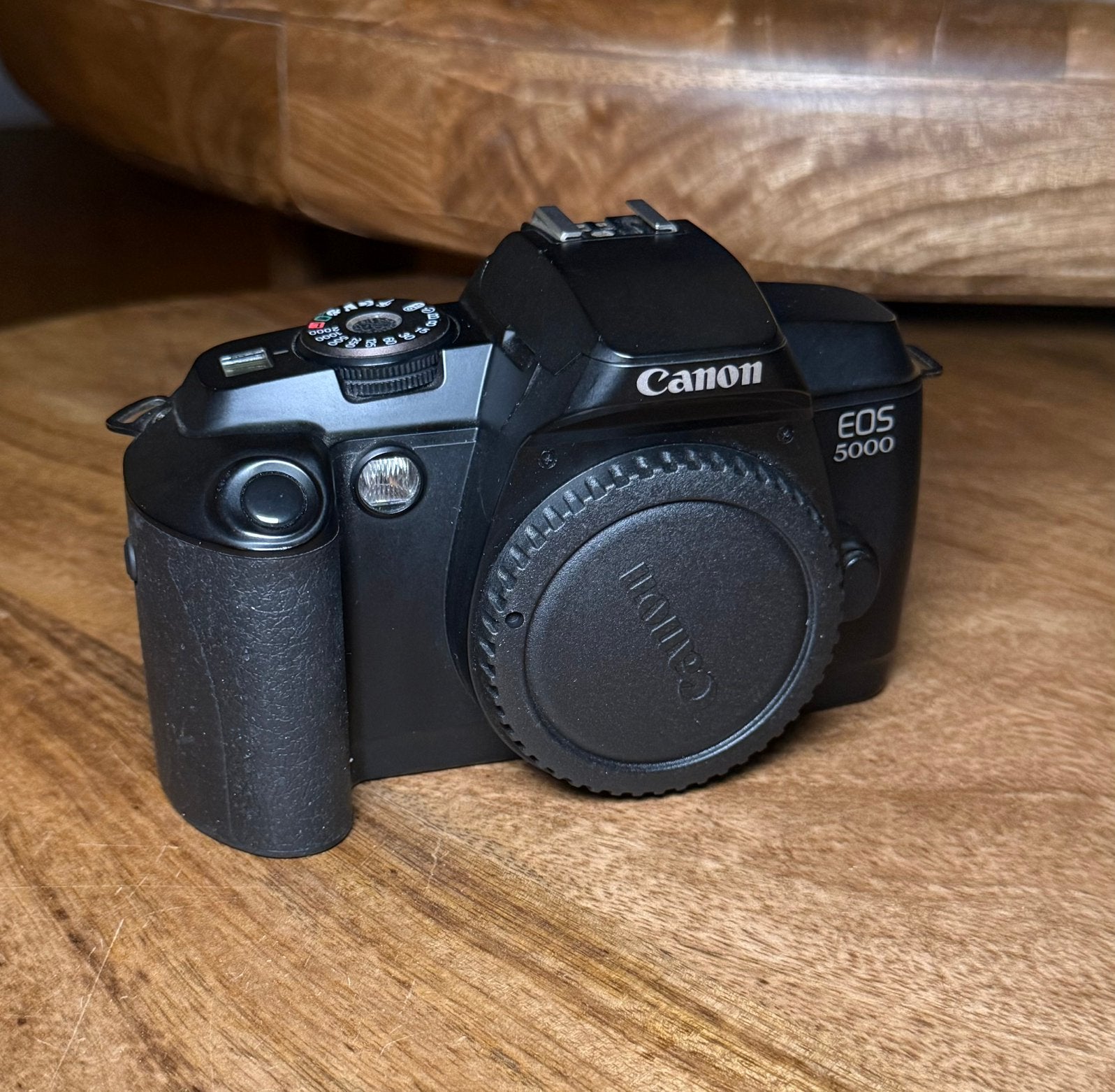 Canon EOS 5000 Body – Analoge Spiegelreflexcamera, Audio, Tv en Foto, Fotocamera's Analoog, Ophalen of Verzenden, Zo goed als nieuw
