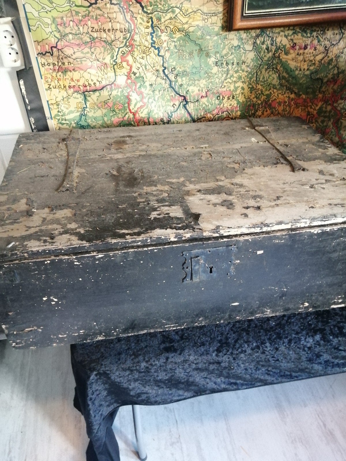 ZEER OUDE GELEEFDE DECORATIEVE HOUTEN KIST 80X52X30 CM., Antiek en Kunst, Curiosa en Brocante, Ophalen of Verzenden