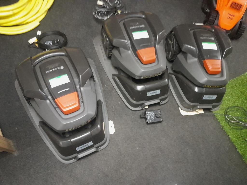 Husqvarna robotmaaiers, Tuin en Terras, Kooimesmaaier, Ophalen of Verzenden, 50 cm of meer