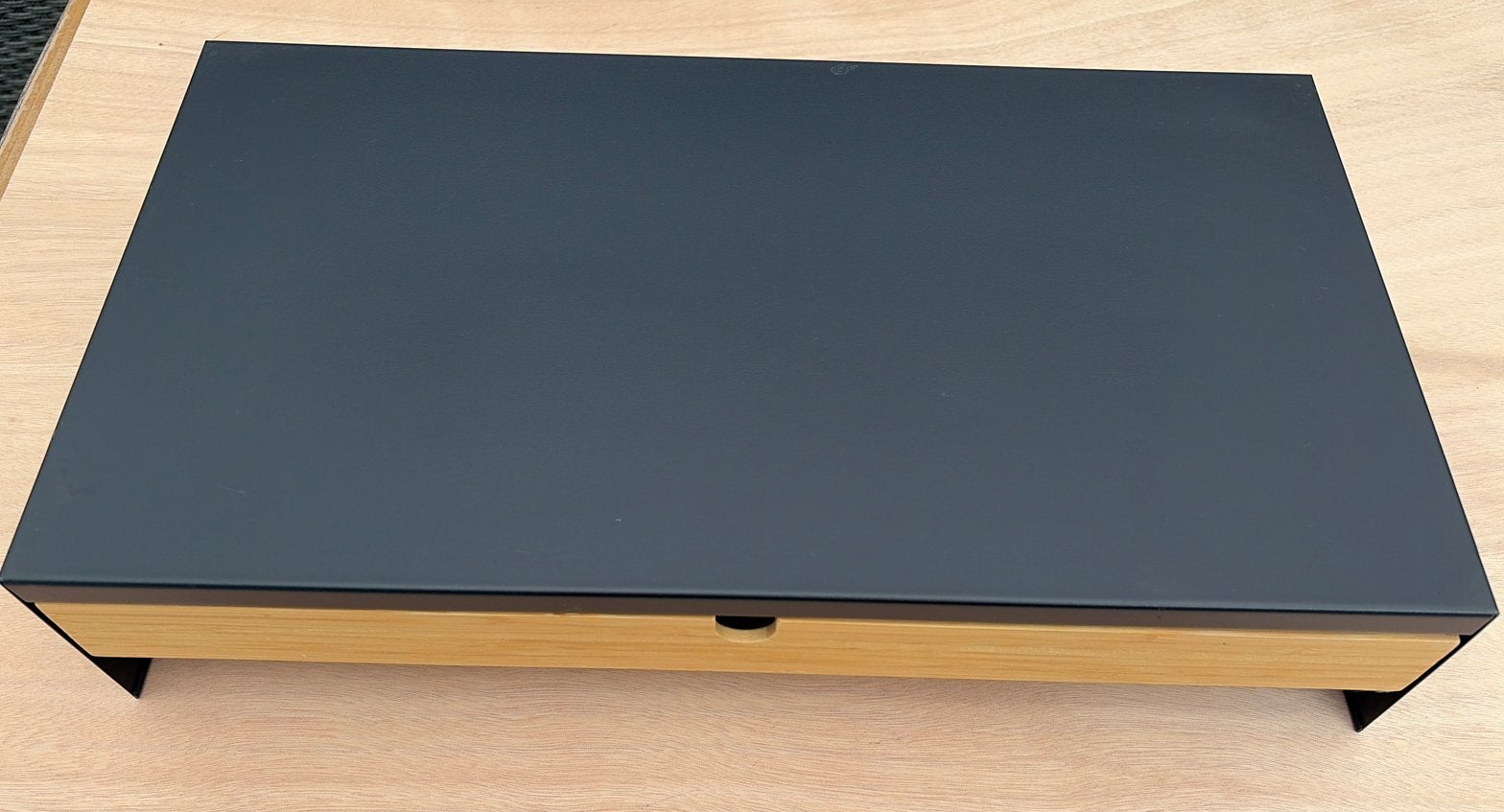 Monitor / laptop standaard met lade - Goede staat, Ophalen, Gebruikt