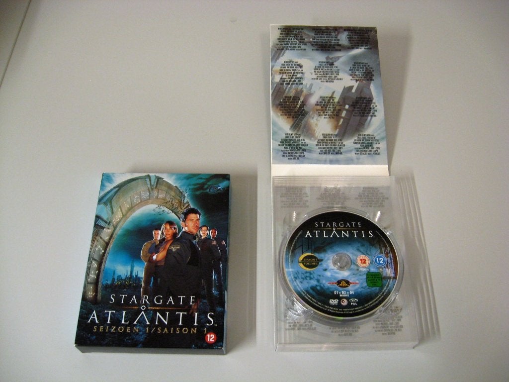 Stargate Atlantis seizoen 1. (5 DVD's), Vanaf 12 jaar, Ophalen of Verzenden, Zo goed als nieuw