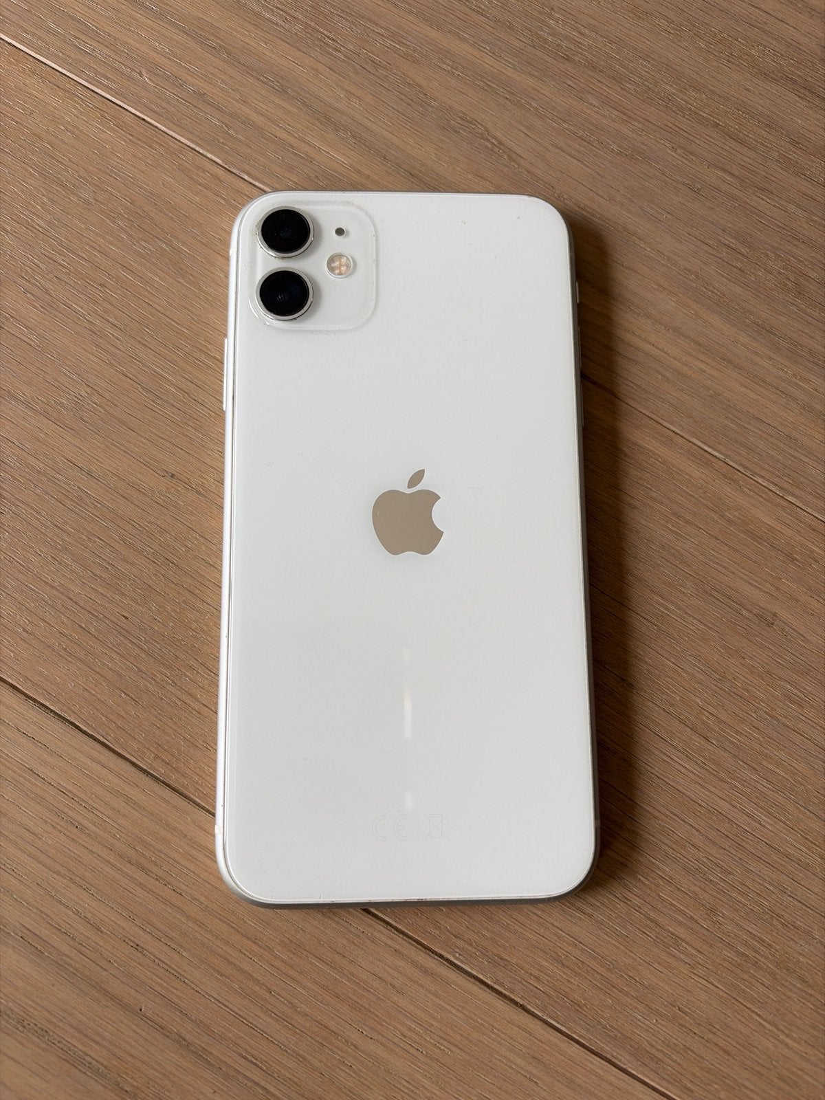 Apple iPhone 11 128GB Wit - Goede staat, Telecommunicatie, Mobiele telefoons | Apple iPhone, Wit, Zonder simlock, Zonder abonnement