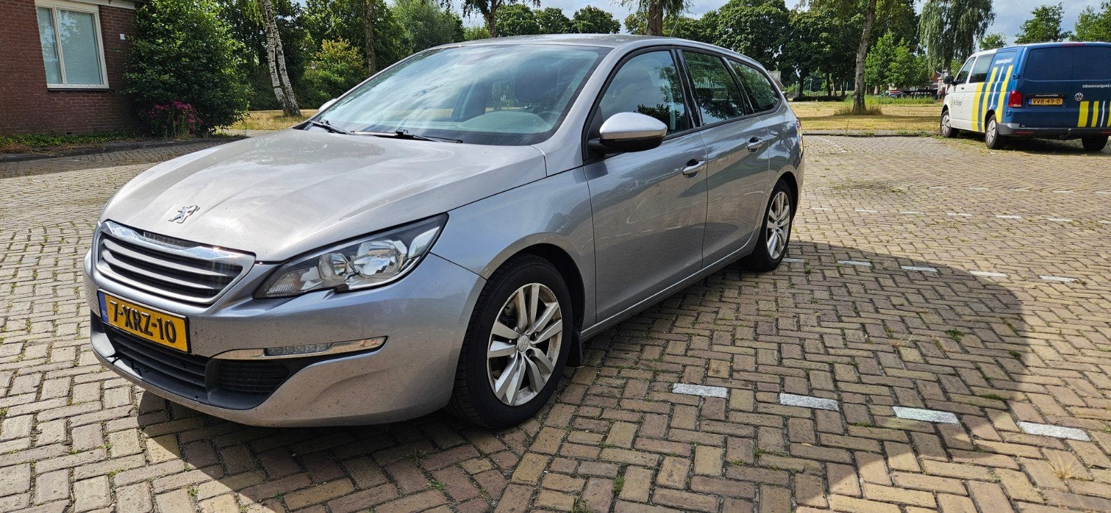 Peugeot 308 1.6 hdi 88 KW SW 2014 Grijs, Auto's, Voorwielaandrijving, Stof, 4 cilinders, Origineel Nederlands