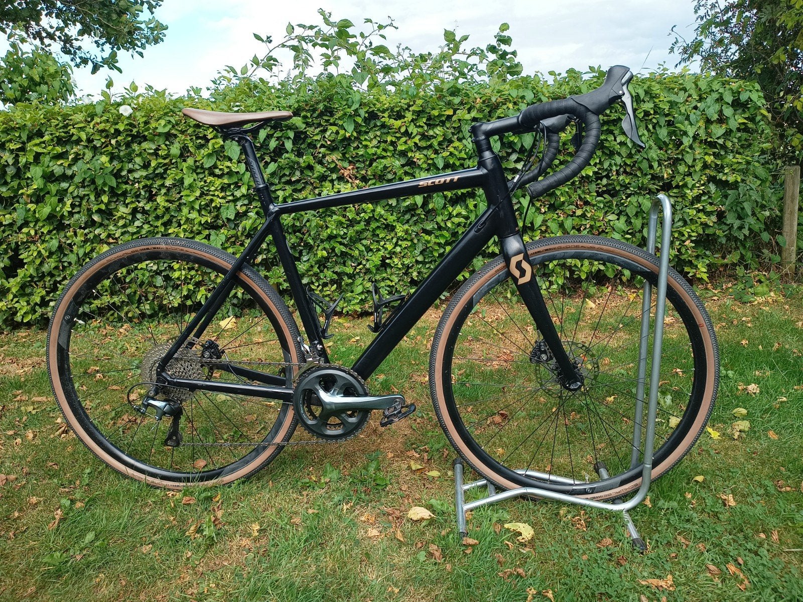 Scott Speedster 40 gravel bike. Maat L. 56
Zwart met gouden, Fietsen en Brommers, Fietsen | Racefietsen, Aluminium, Meer dan 20 versnellingen