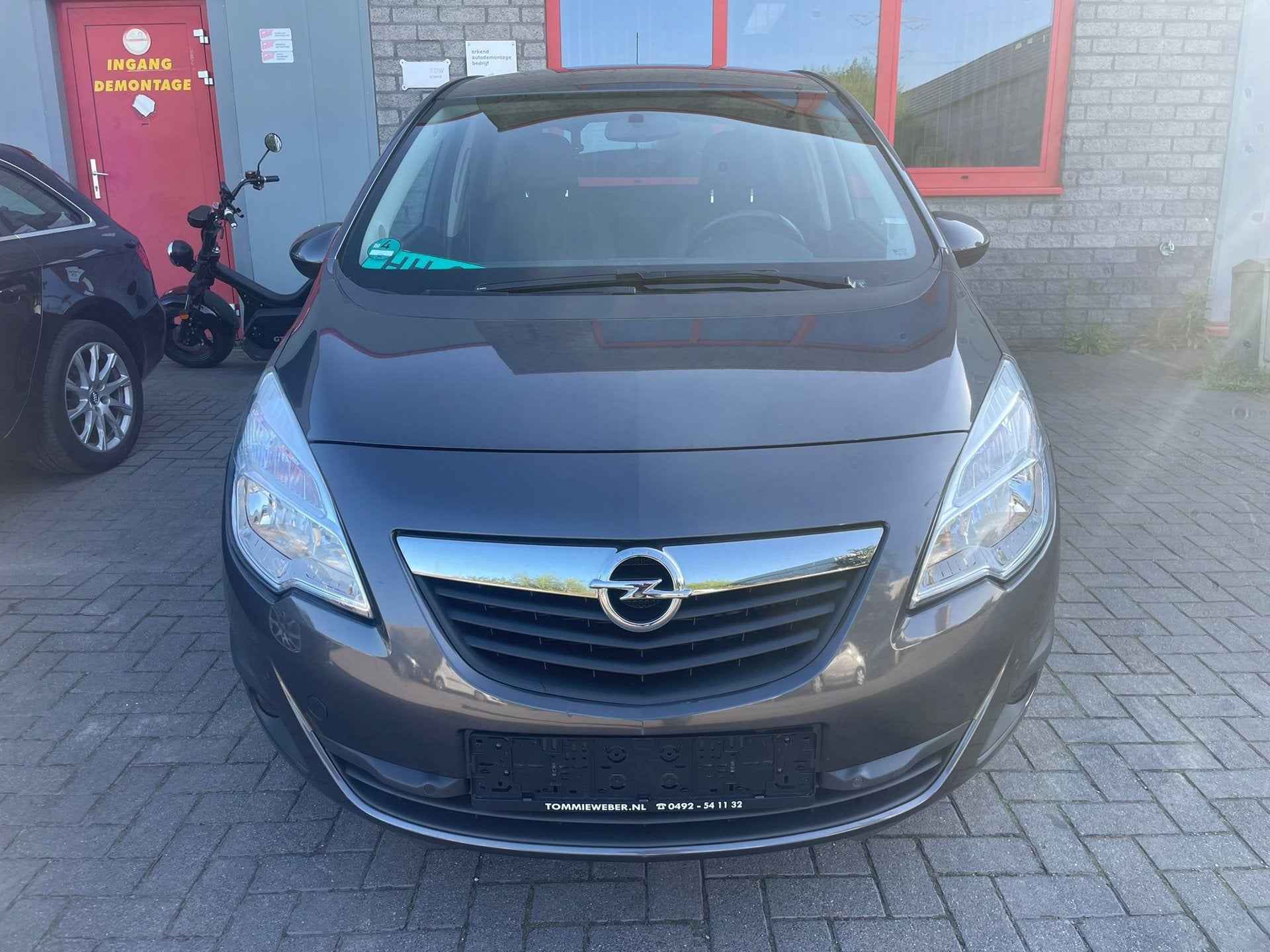 Opel Meriva 1.4, Voorwielaandrijving, 101 pk, 1398 cc, 4 cilinders