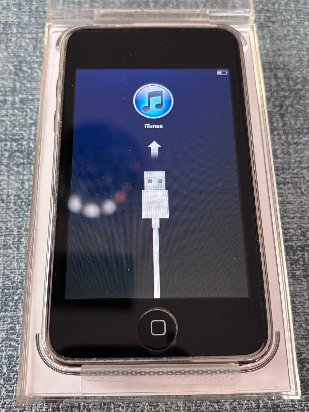 iPod touch 8GB 3e generatie compleet met doos en toebehoren, Audio, Tv en Foto, Ophalen, Gebruikt, Touch, Zwart